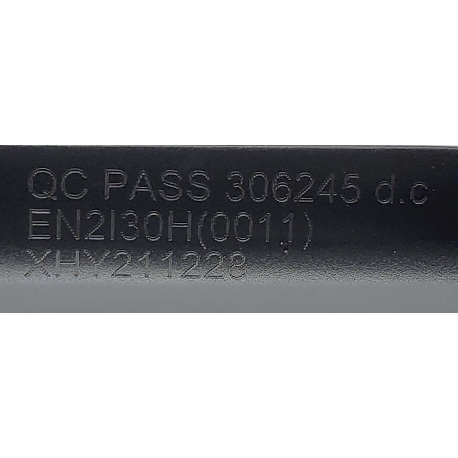 CONTROL PARA SMART TV HISENSE (ORIGINAL  NUEVO ) NUMERO DE PARTE EN2I30H(0011) / EN2130H /  XHY-B2025-1B / 306245 / XHY211228 / MODELOS 50H77G / 50A60H / 50A60G  / 50V6G - Imagen 2